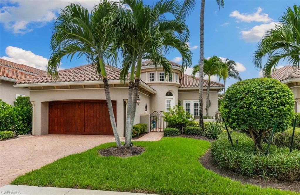 9024 Cherry Oaks TRL NAPLES, FL 34114