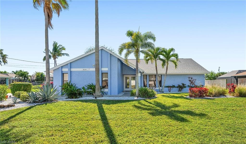 624 SW 35th ST CAPE CORAL, FL 33914