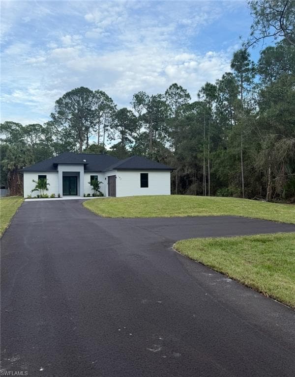 182 10th ST NE NAPLES, FL 34120