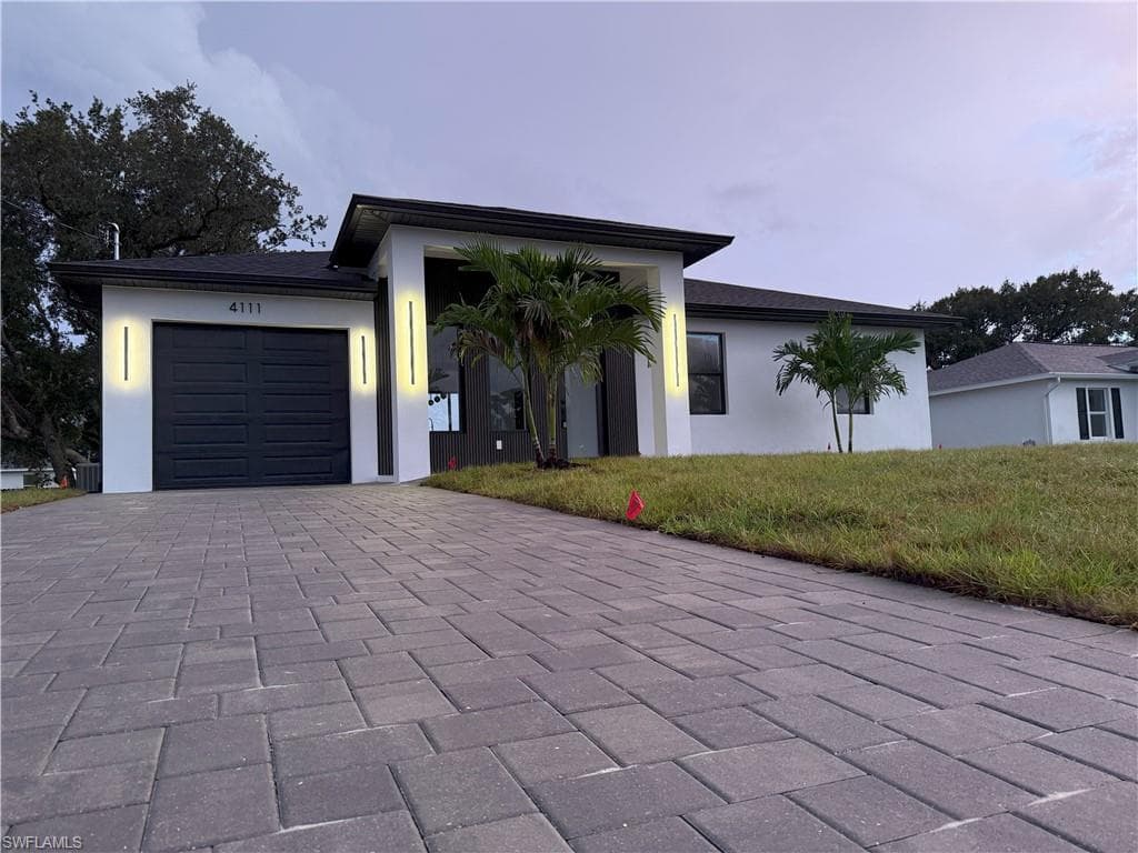4111 11th ST SW LEHIGH ACRES, FL 33976