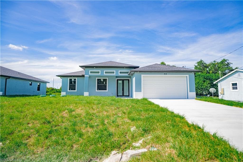 816 Frederick Reid ST E LEHIGH ACRES, FL 33974