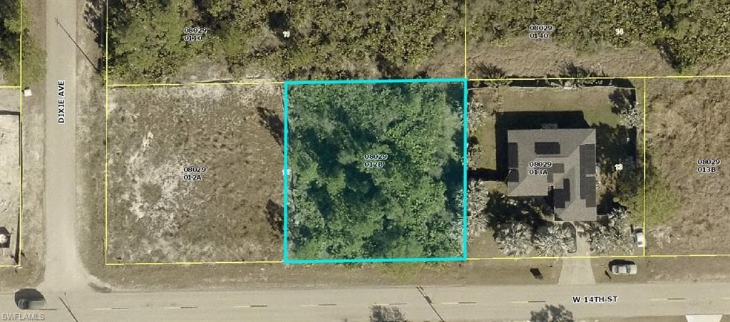 1804 14th ST LEHIGH ACRES, FL 33972