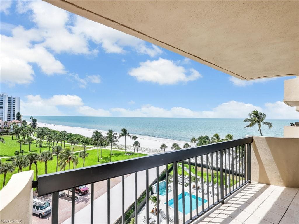 4001 Gulf Shore BLVD N 603 NAPLES, FL 34103