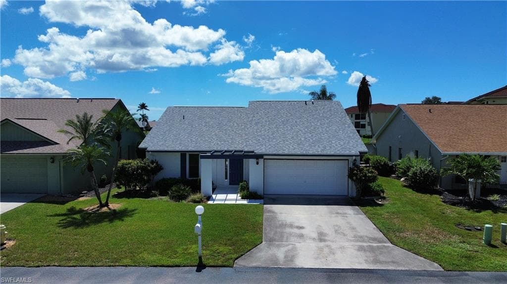 11358 Caravel CIR FORT MYERS, FL 33908