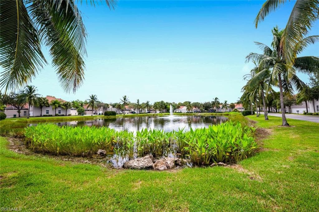 4251 Covey CIR 17C NAPLES, FL 34109
