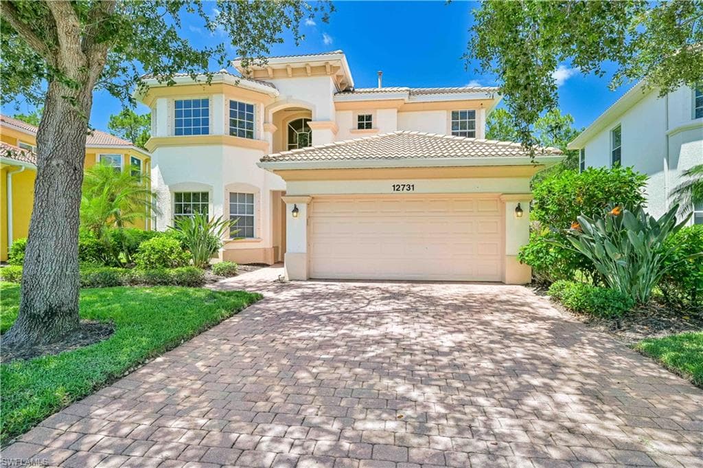 12731 Aviano DR NAPLES, FL 34105
