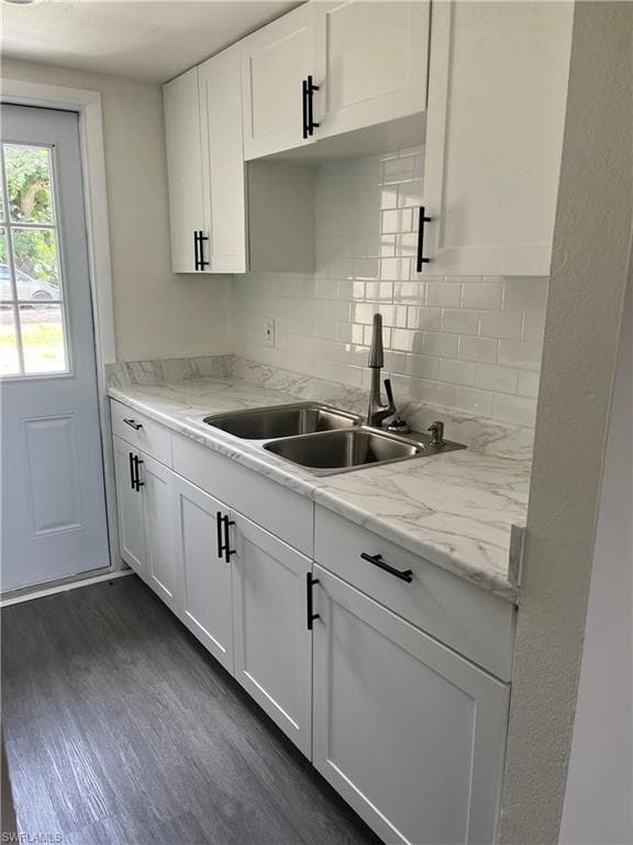 721 Burdick AVE FORT MYERS, FL 33905