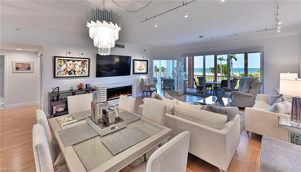 260 Barefoot Beach BLVD 203 BONITA SPRINGS, FL 34134