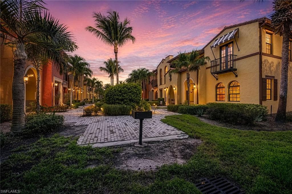 9036 Alturas ST 3603 NAPLES, FL 34113