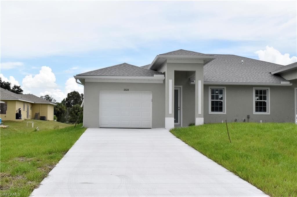 2123 SNEAD DR LEHIGH ACRES, FL 33973