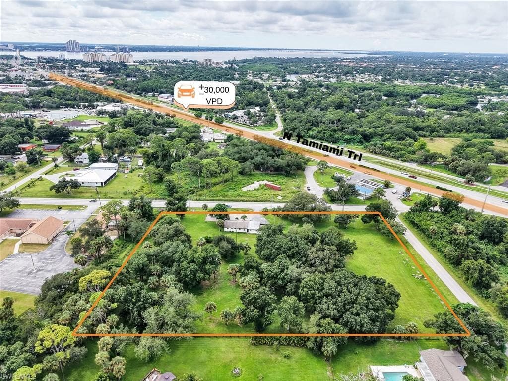 308 Evergreen RD