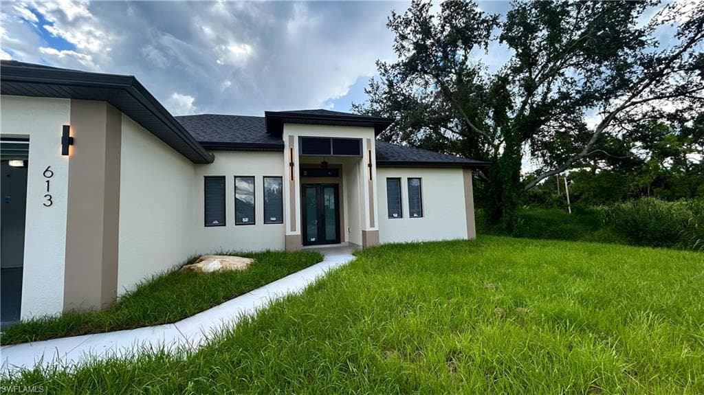 613 Gerald AVE LEHIGH ACRES, FL 33936