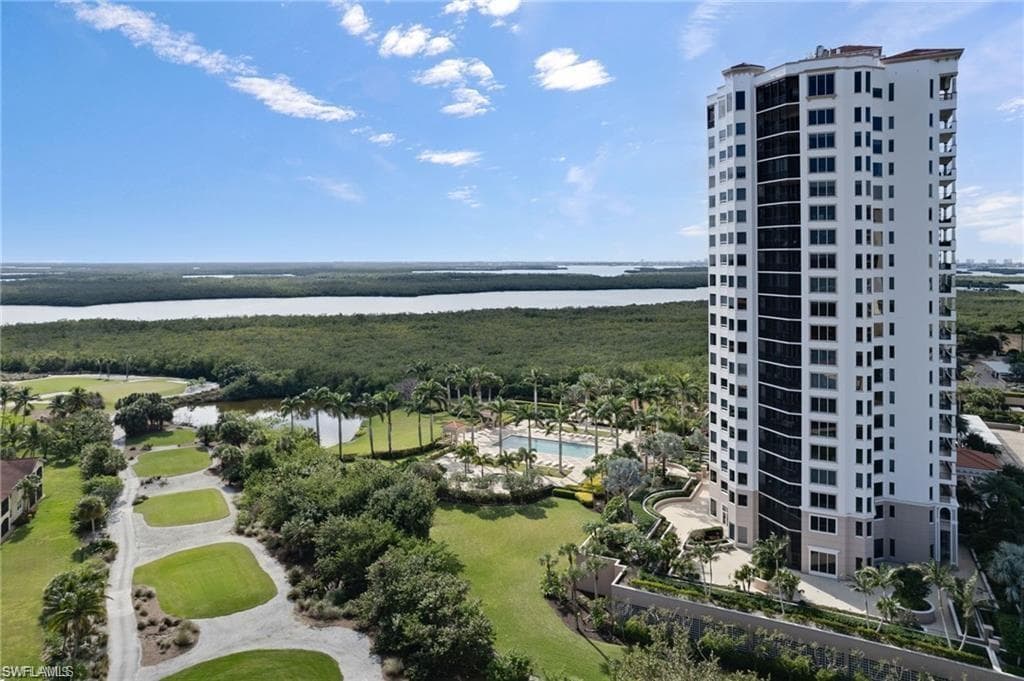 1060 Borghese LN 106 NAPLES, FL 34114