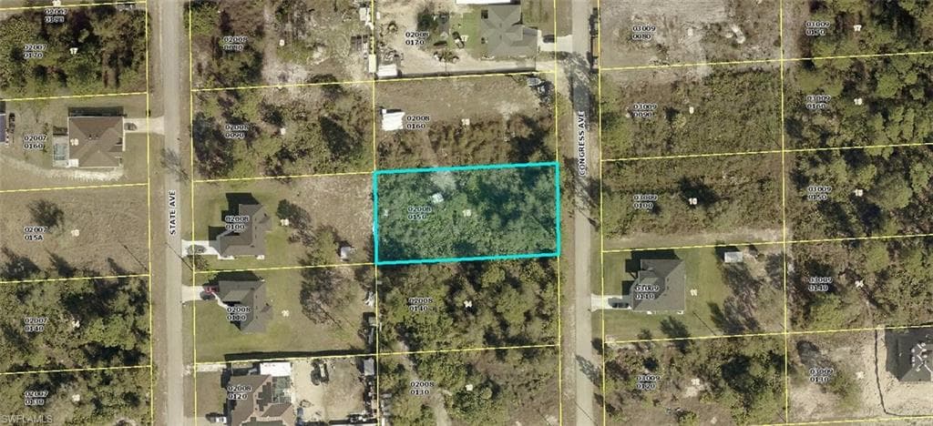 1605 Congress AVE LEHIGH ACRES, FL 33972