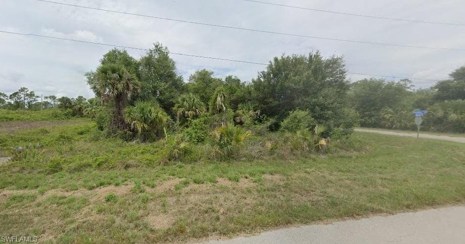754 Aprile AVE S LEHIGH ACRES, FL 33974