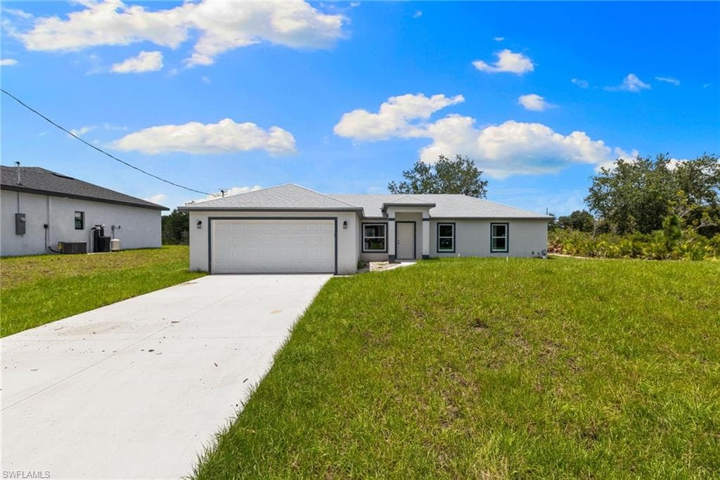 318 Lamella AVE LEHIGH ACRES, FL 33974