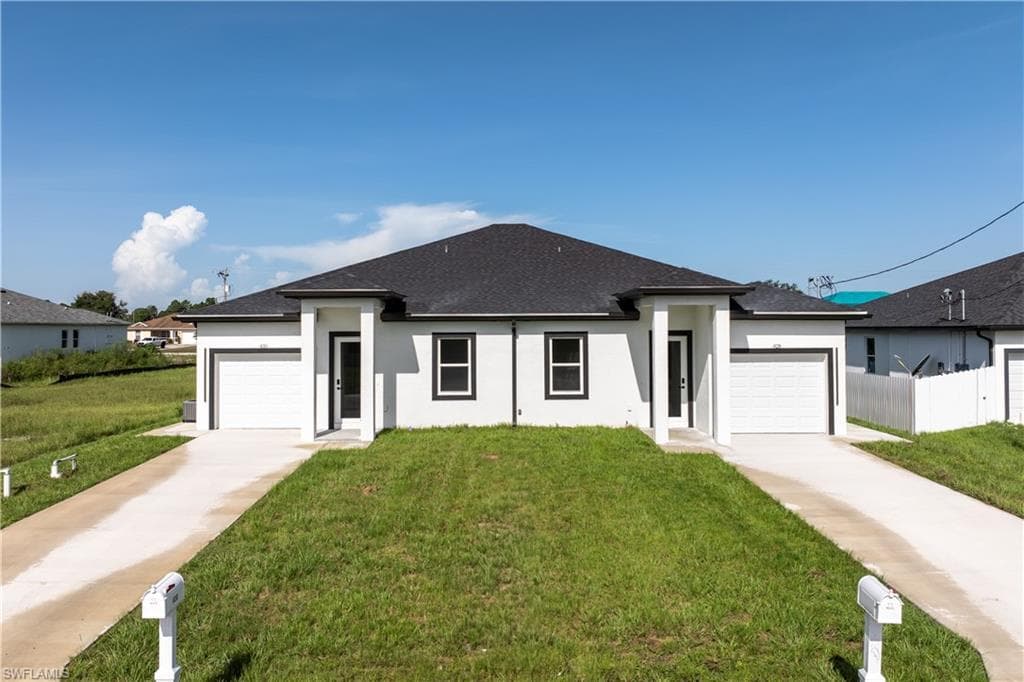 428 Petite AVE LEHIGH ACRES, FL 33974