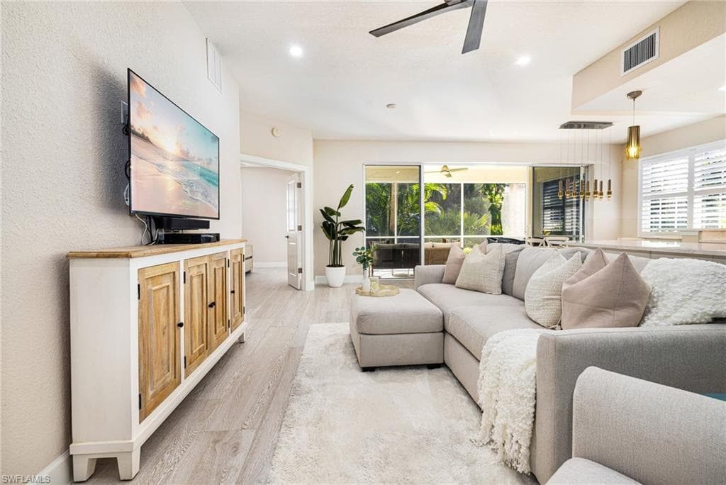 19071 Ridgepoint DR 102 ESTERO, FL 33928