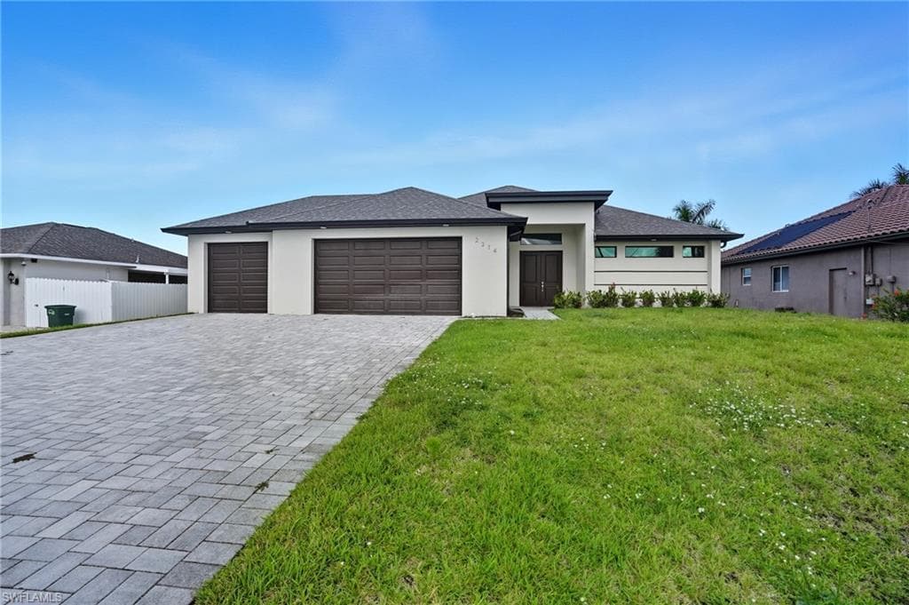 2314 33rd PL CAPE CORAL, FL 33993
