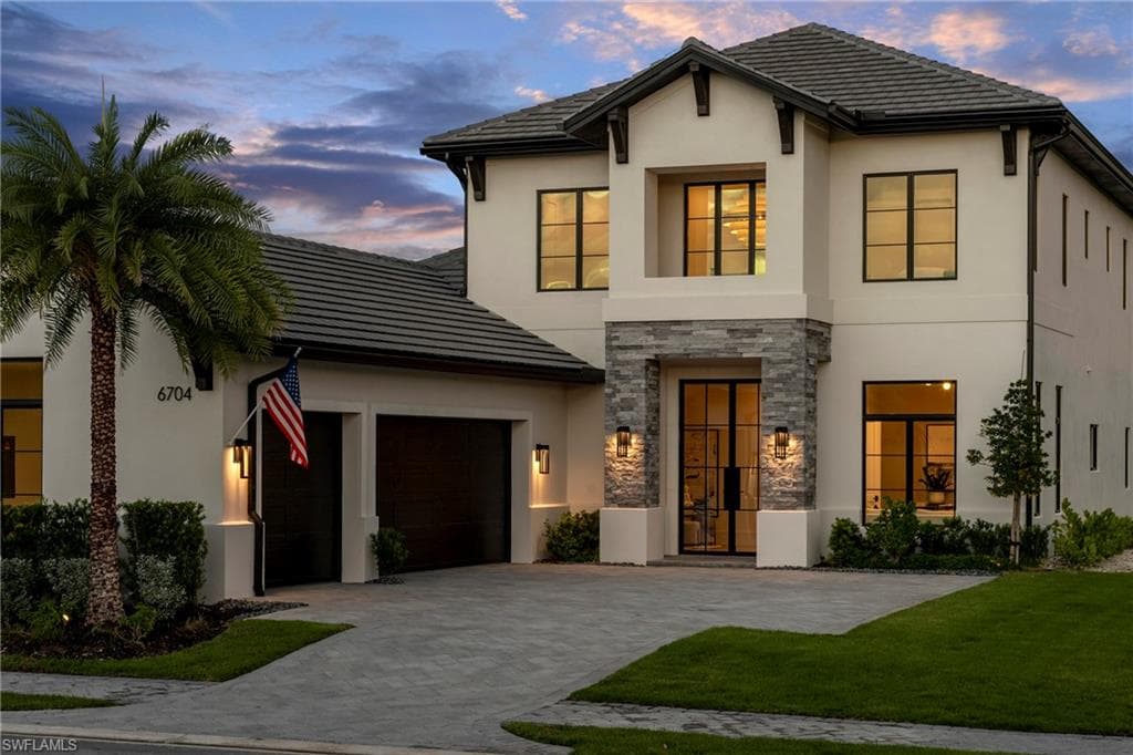 6704 Newport RD NAPLES, FL 34109