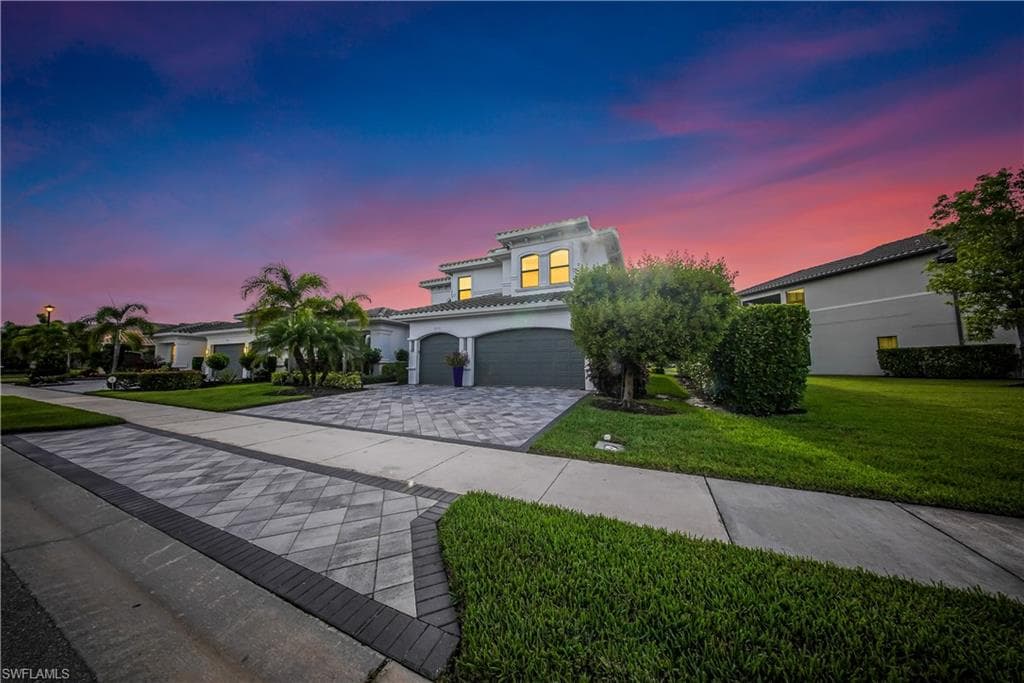 4616 Azalea DR NAPLES, FL 34119