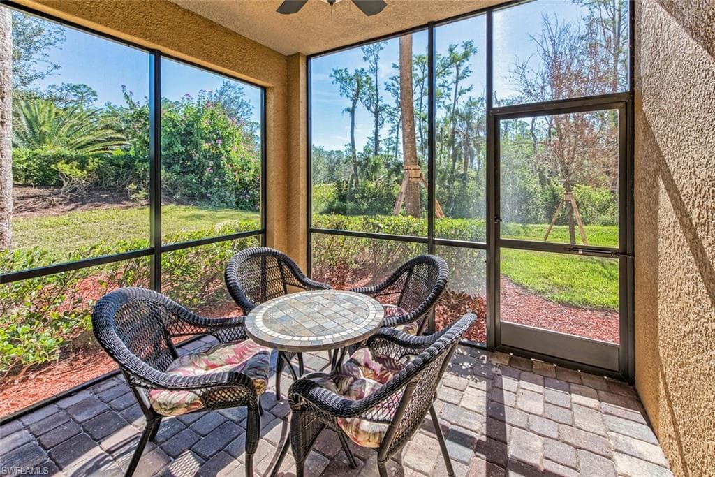 9715 Acqua CT 111 NAPLES, FL 34113
