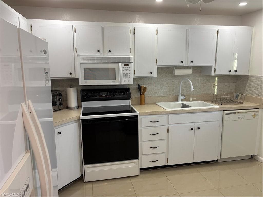 8730 Rose CT 2 FORT MYERS, FL 33919