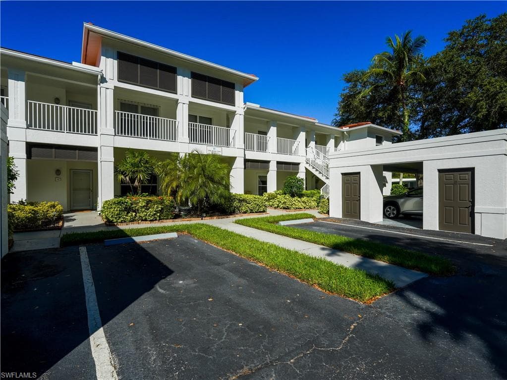 1015 Tarpon Cove DR 1403 NAPLES, FL 34110