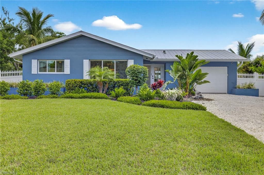 1643 Bunting LN SANIBEL, FL 33957