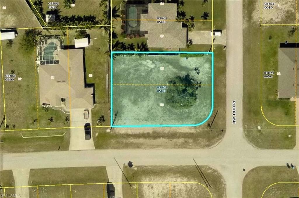 1800 NW 18th PL CAPE CORAL, FL 33993