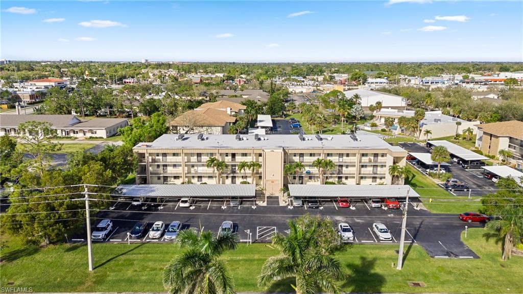 2111 Barkeley LN 19 FORT MYERS, FL 33907