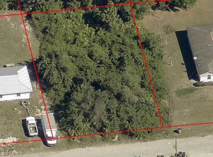 2802 26th ST SW LEHIGH ACRES, FL 33976