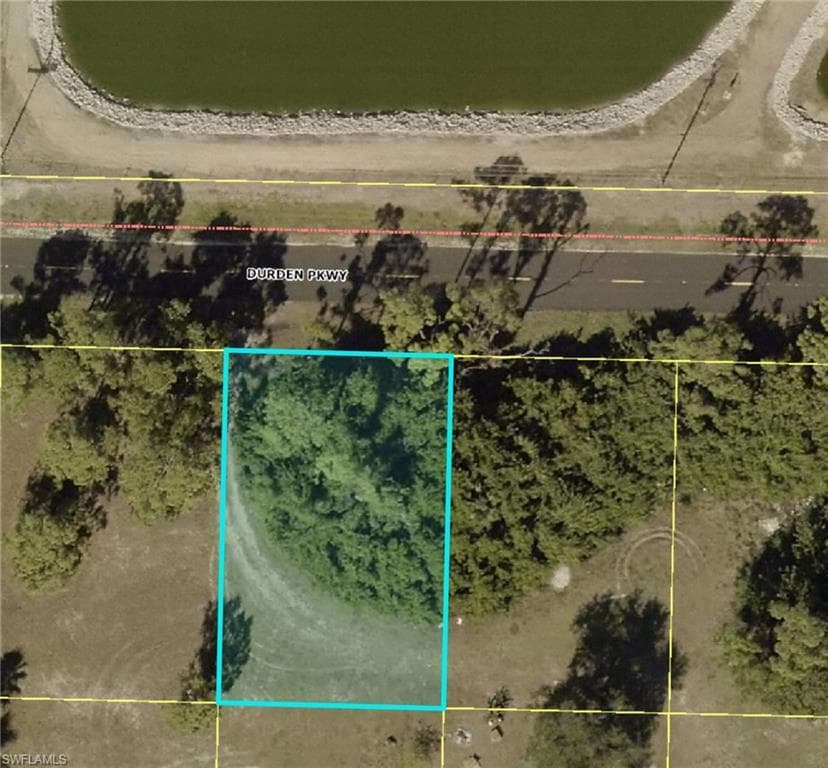 1906 Durden PKWY CAPE CORAL, FL 33909