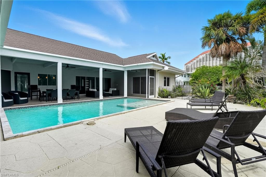 5122 Starfish AVE NAPLES, FL 34103