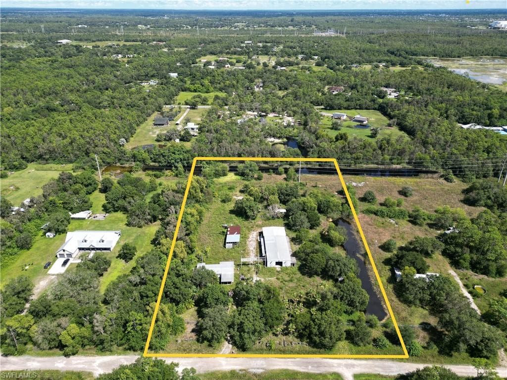 6781 Carmelita DR FORT MYERS, FL 33905