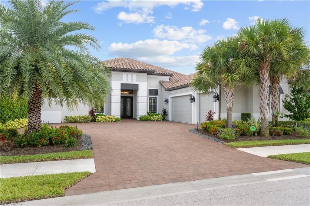 9308 Tulipano TER NAPLES, FL 34119