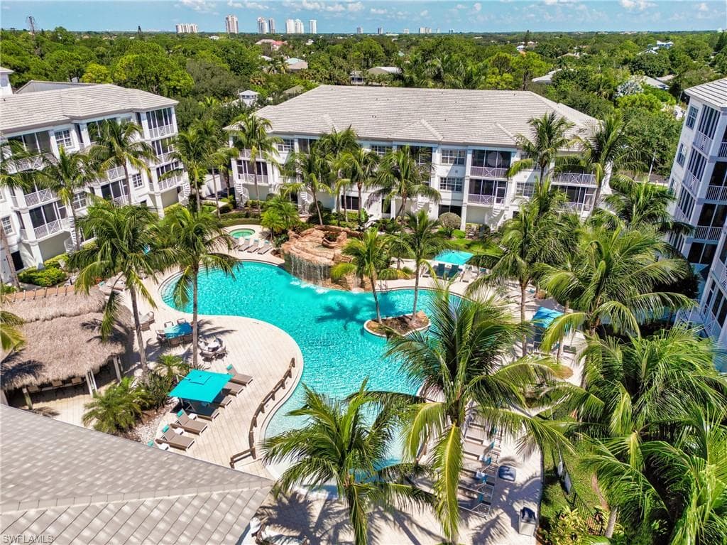 3921 KENS WAY 2301 BONITA SPRINGS, FL 34134
