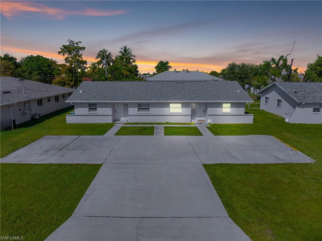 1722 SW Santa Barbara PL CAPE CORAL, FL 33991