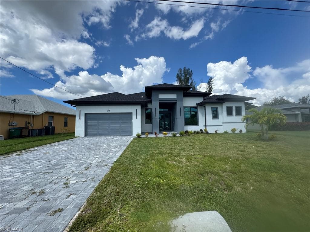 215 SE 23rd TER CAPE CORAL, FL 33990