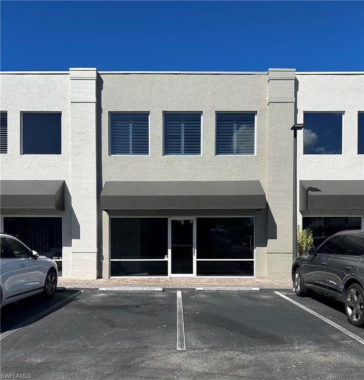 5405 Taylor RD 100-5 NAPLES, FL 34109