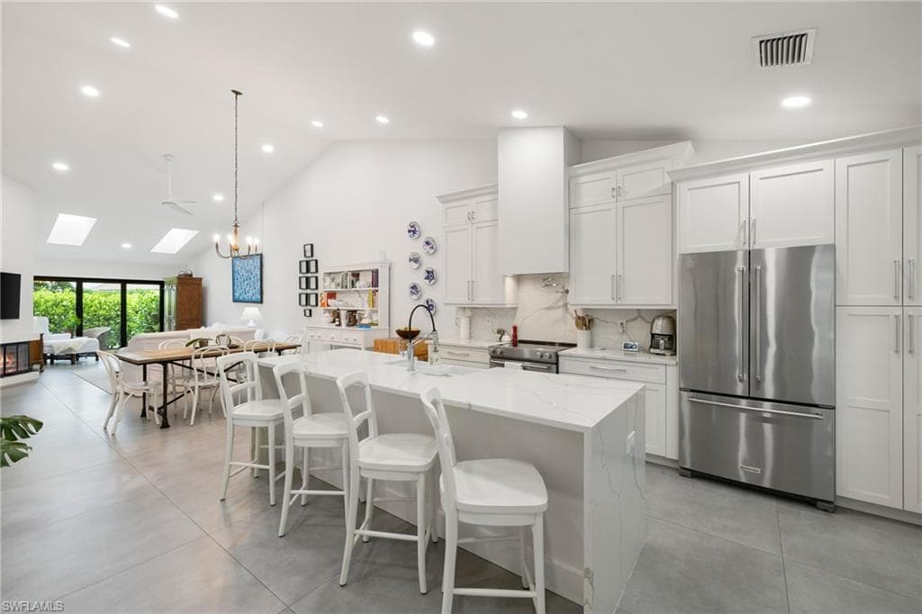 4006 Crayton RD A-2 NAPLES, FL 34103