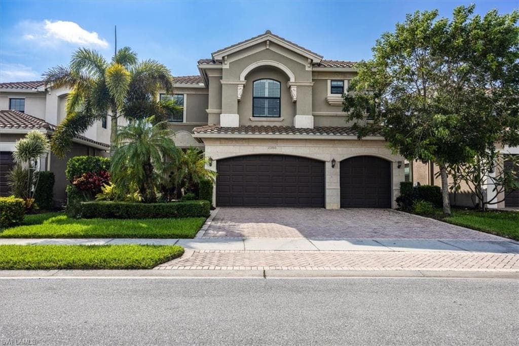 13800 Luna DR NAPLES, FL 34109