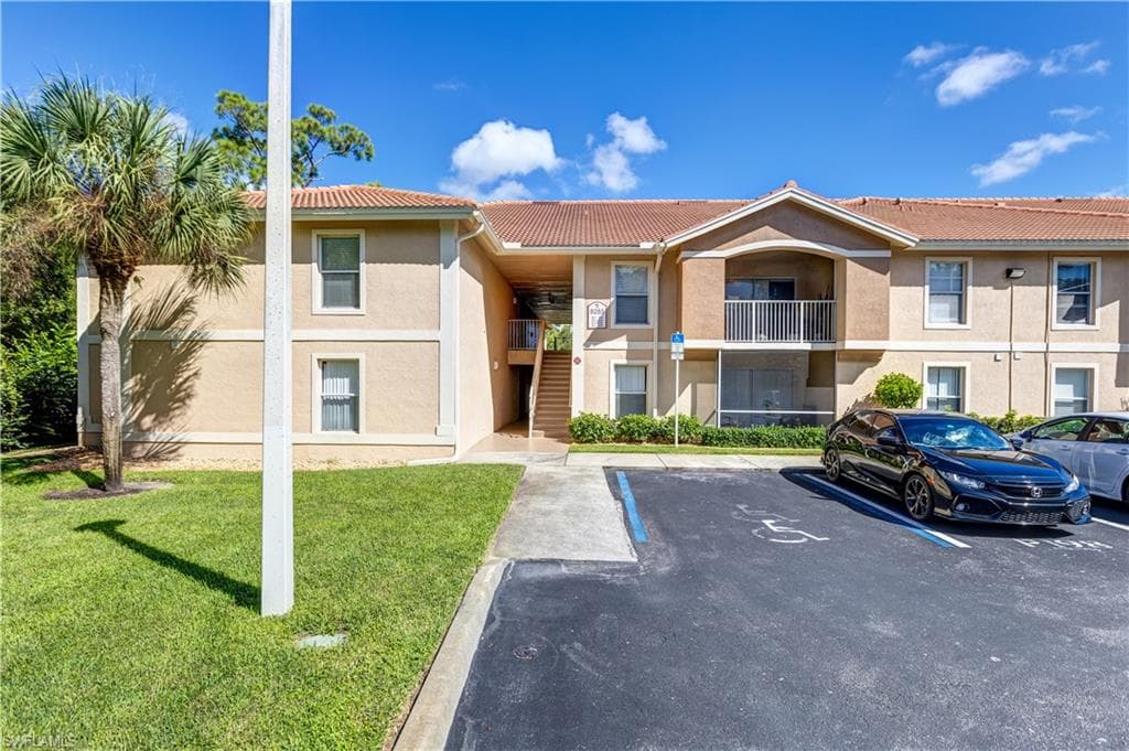 8285 Ibis Club DR 807 NAPLES, FL 34104