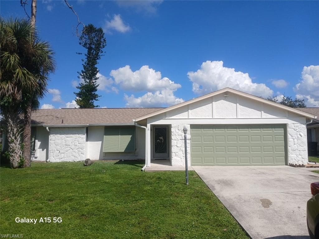 16268 Shadow Pine RD NORTH FORT MYERS, FL 33917