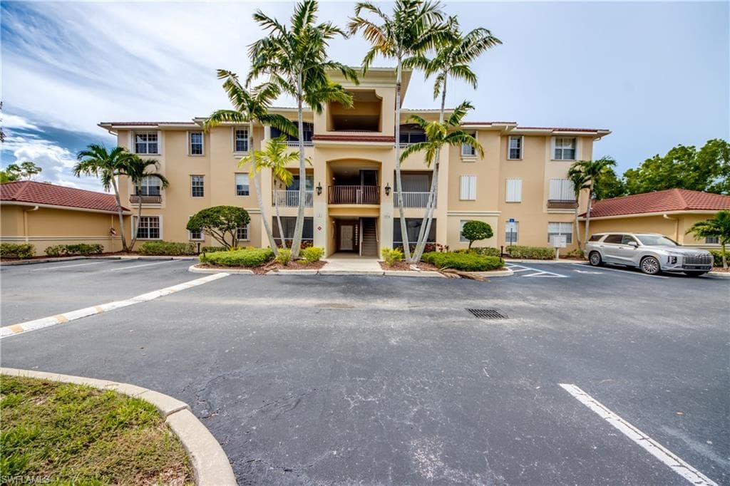 1516 SW 50th ST 104 CAPE CORAL, FL 33914