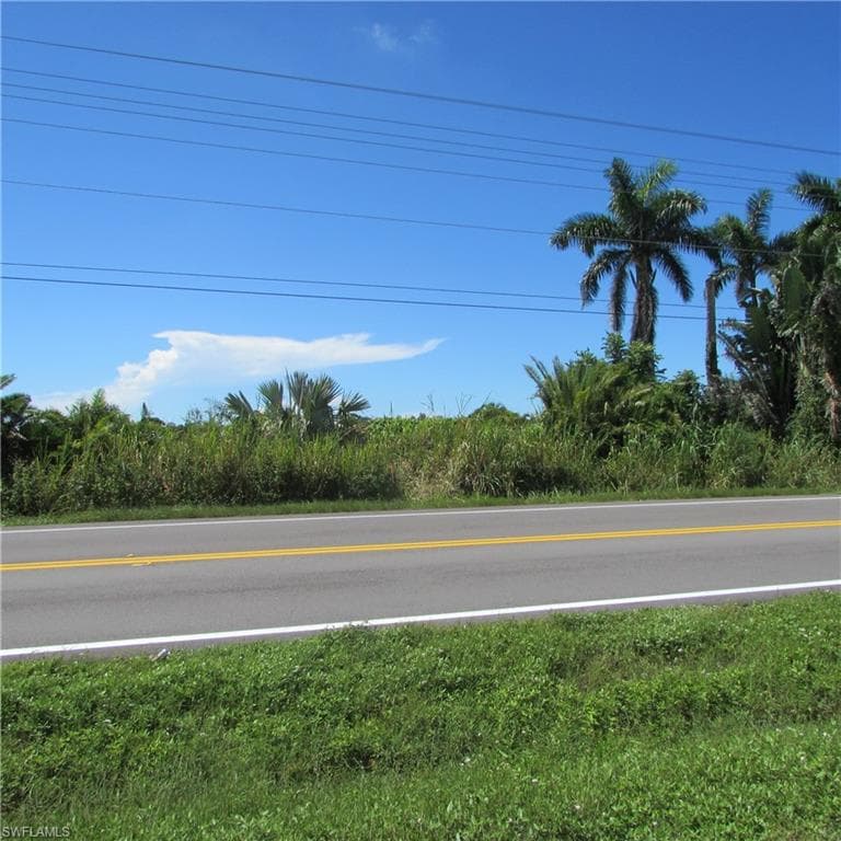 11851 Stringfellow RD BOKEELIA, FL 33922