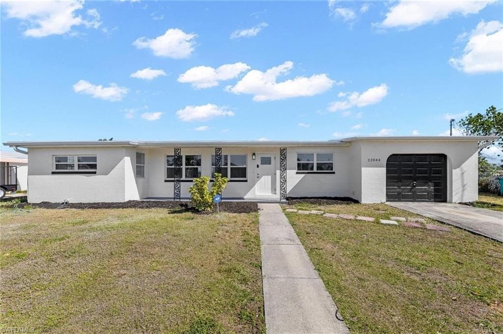 22044 Perkin TER PORT CHARLOTTE, FL 33952