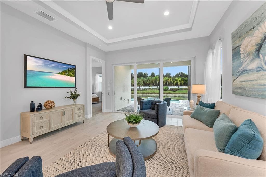 9011 Saint Lucia DR NAPLES, FL 34114
