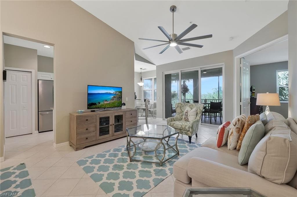 4665 Hawks Nest WAY N201 NAPLES, FL 34114