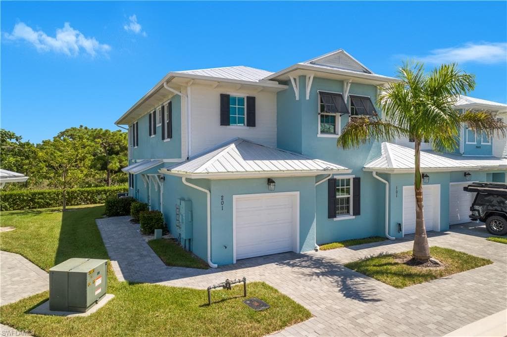 26410 Coco Cay Cir 201 BONITA SPRINGS, FL 34135